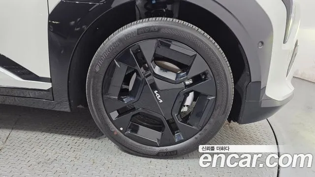 Kia EV3 — Фото автомобиля 6