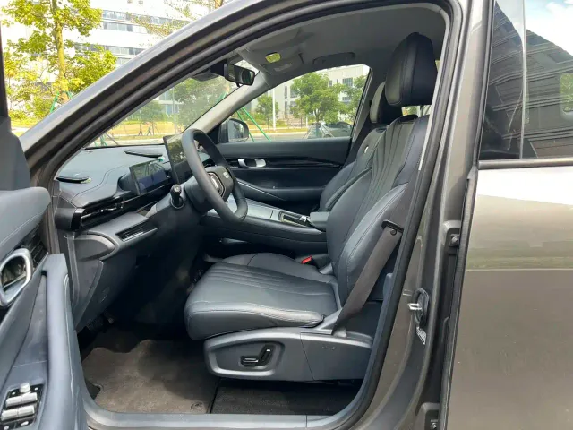 Geely Galaxy E5 — Фото автомобиля 11