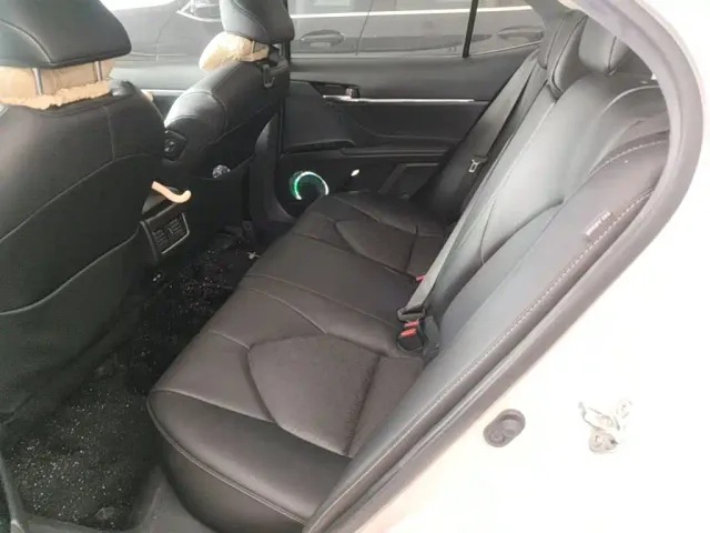 Toyota Camry — Фото автомобиля 16