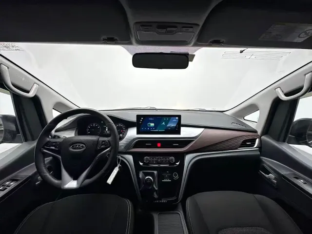 JAC Refine M3 — Фото автомобиля 4