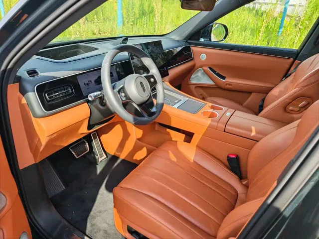 Aito M7 — Фото автомобиля 6