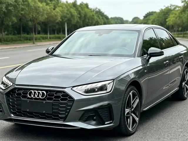 Audi A4L — Фото автомобиля 2