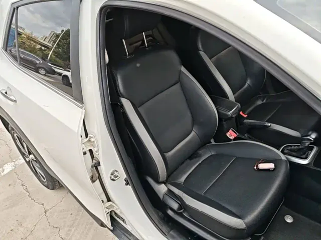Kia KX1 — Фото автомобиля 24