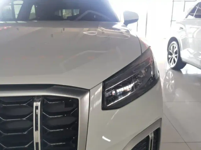Audi Q2L — Фото автомобиля 23