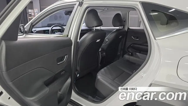 Hyundai Kona SX2 — Фото автомобиля 11