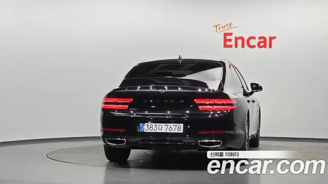 Genesis G80 Бензин 2.5 турбо 2WD — Фото автомобиля 4