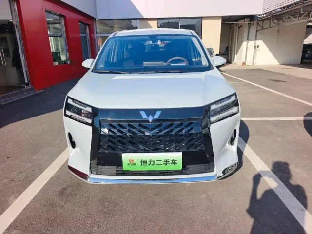 Wuling Starlight 730 — Фото автомобиля 3