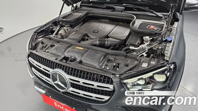 Mercedes-Benz GLE-Class — Фото автомобиля 5