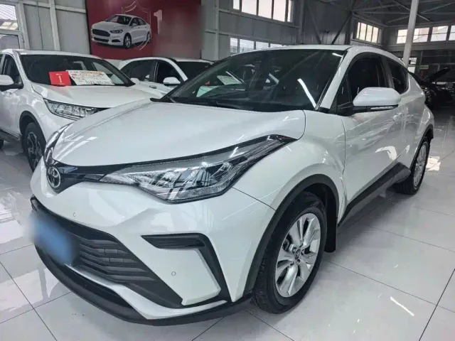 Фотография автомобиля — Toyota IZOA