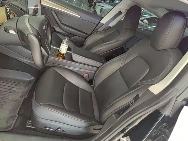 Tesla Model 3 2022 Model Rear-Wheel Drive Version — Фото автомобиля 14
