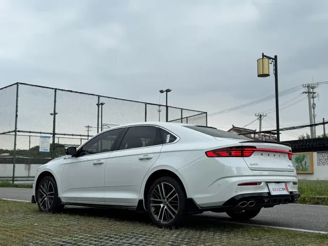 Geely Xingrui — Фото автомобиля 6