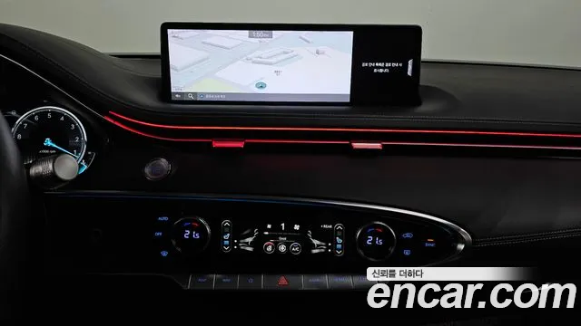 Genesis GV70 — Фото автомобиля 19