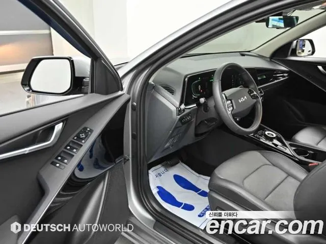 Kia Niro The All New Niro — Фото автомобиля 11