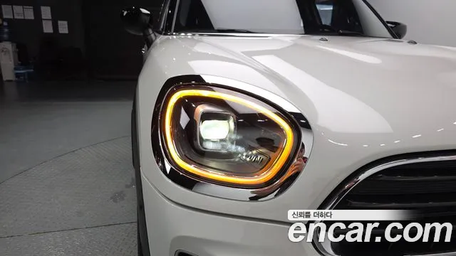 MINI Countryman — Фото автомобиля 7
