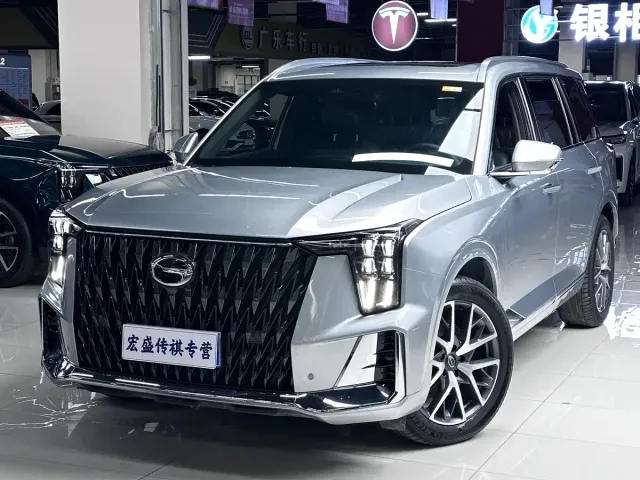Фотография автомобиля — GAC Trumpchi GS8
