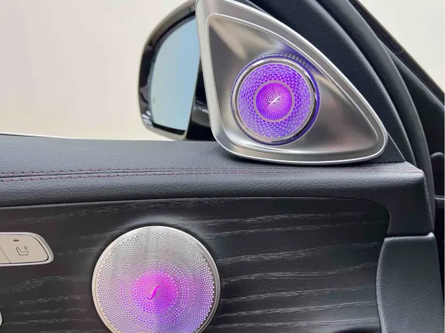 Mercedes-Benz E-Class — Фото автомобиля 9