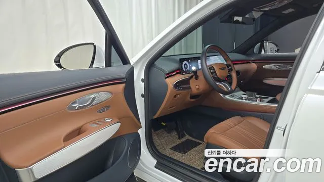 Genesis GV70 2.5T Бензин AWD — Фото автомобиля 10