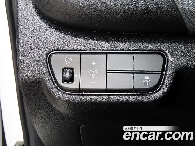 Kia Seltos — Фото автомобиля 13