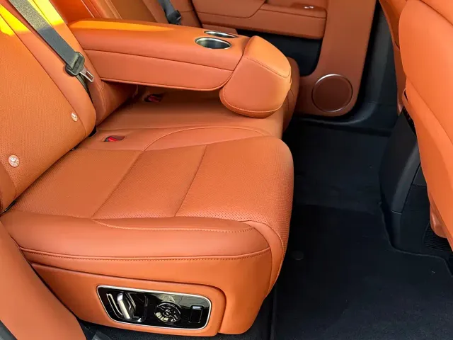 Li Auto L7 — Фото автомобиля 6