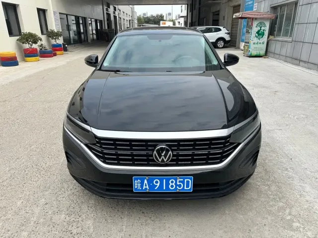 Volkswagen Passat — Фото автомобиля 8