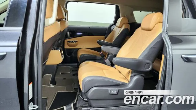 Kia Canival Carnival 4 поколение Дизель 9 мест Signature — Фото автомобиля 13
