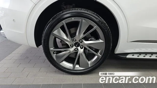 Genesis GV70 — Фото автомобиля 5