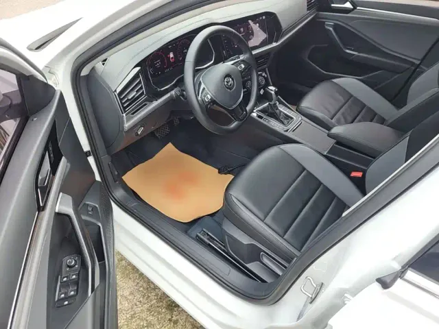 Volkswagen Sagitar — Фото автомобиля 15