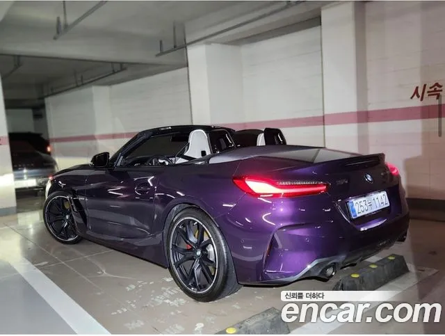 BMW Z4 — Фото автомобиля 4