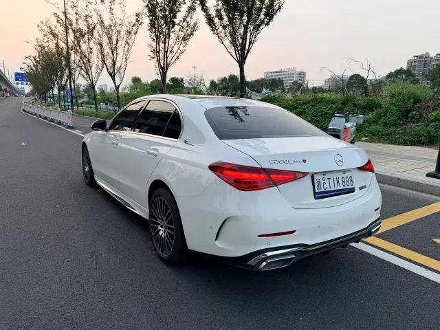Mercedes-Benz C-Class — Фото автомобиля 8