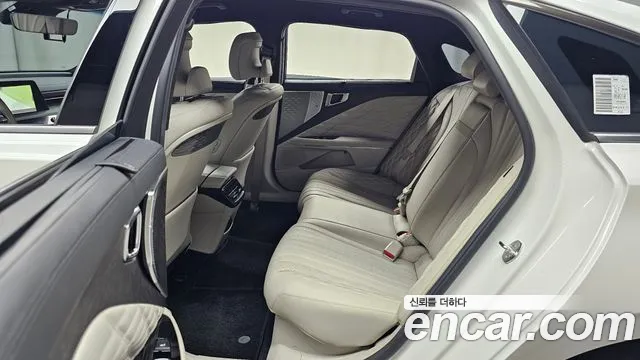 Kia K8 Signature — Фото автомобиля 4