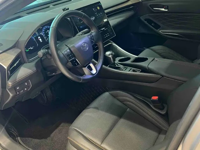 Toyota Avalon — Фото автомобиля 7