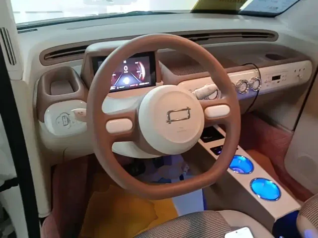Besturn Bestune Pony 2026 222km Cute Pony Plus — Фото автомобиля 10