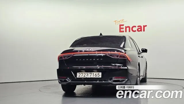 Hyundai Grandeur New — Фото автомобиля 4