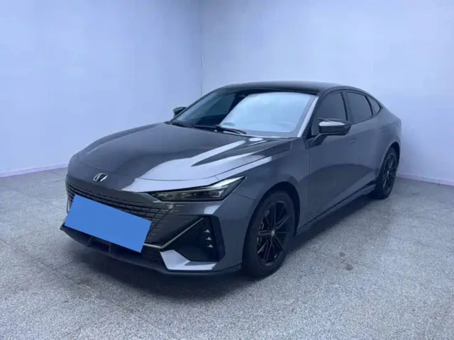 Фотография автомобиля — Changan UNI-V