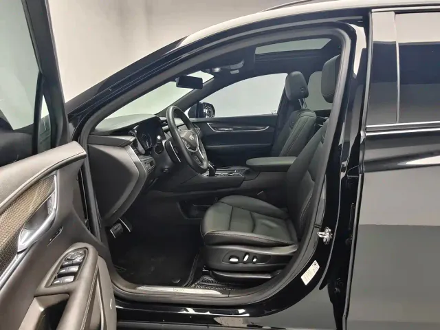 Cadillac XT5 — Фото автомобиля 10