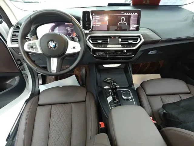 BMW X3 — Фото автомобиля 9