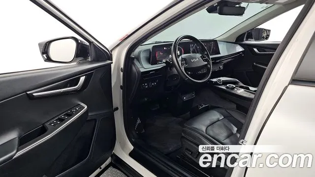 Kia EV6 — Фото автомобиля 10