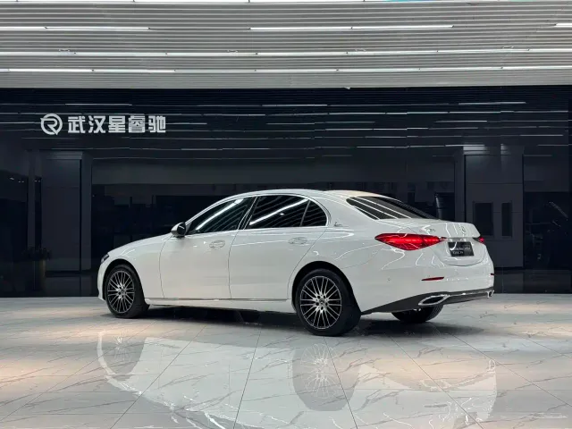 Mercedes-Benz C-Class — Фото автомобиля 6
