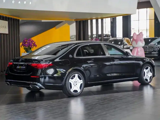 Mercedes-Benz Maybach S-Class 2023 S 480 4MATIC — Фото автомобиля 20