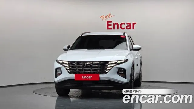 Hyundai Tucson Tucson (NX4) Бензин 1.6 Turbo 4WD — Фото автомобиля 3