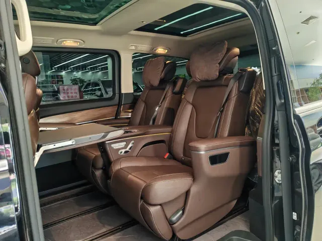 Mercedes-Benz V-Class — Фото автомобиля 5