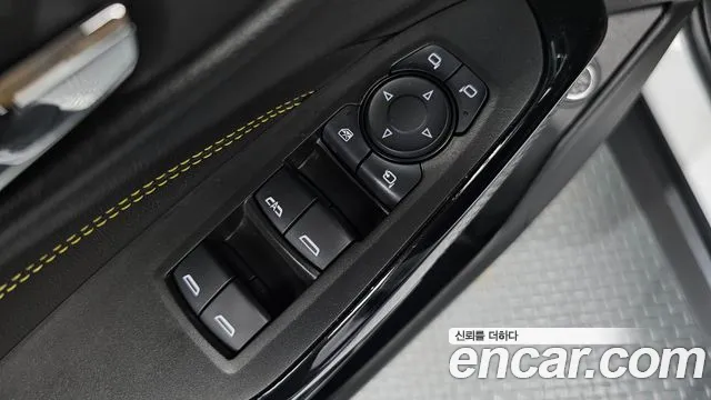 ChevroletGMDaewoo Trax Trax Кроссовер — Фото автомобиля 28