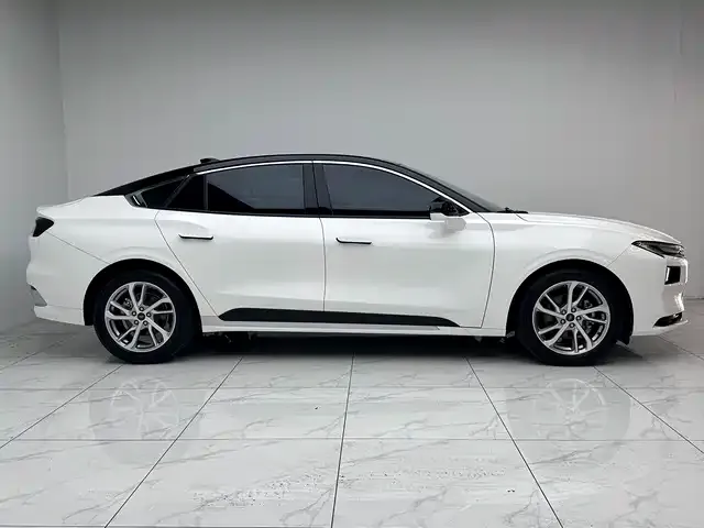 Ford Mondeo — Фото автомобиля 2