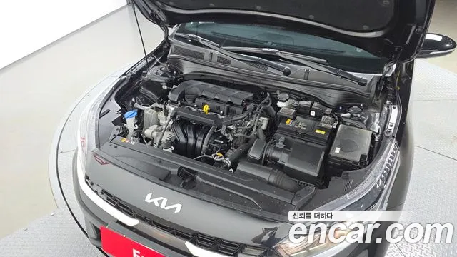 Kia K3 Generation 2 — Фото автомобиля 6