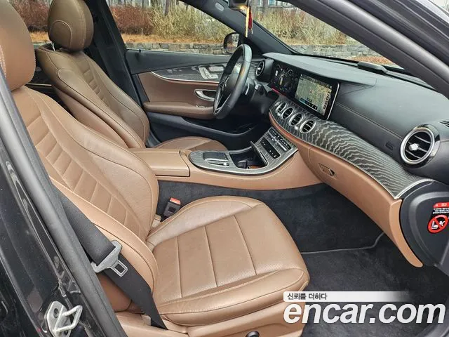 Mercedes-Benz E-Class E-класс W213 E350 4MATIC Avantgarde — Фото автомобиля 13