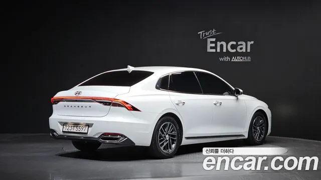 Hyundai Grandeur Новый Grandeur IG — Фото автомобиля 2