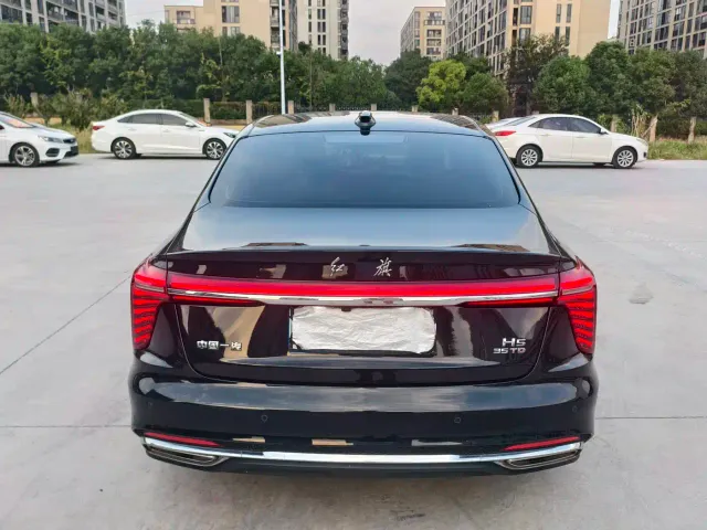 Hongqi H5 — Фото автомобиля 4