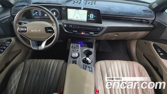Kia K8 Hybrid — Фото автомобиля 7