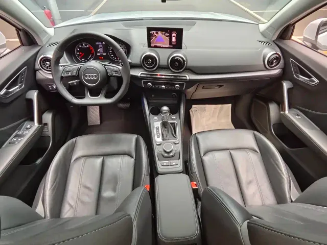Audi Q2L — Фото автомобиля 14