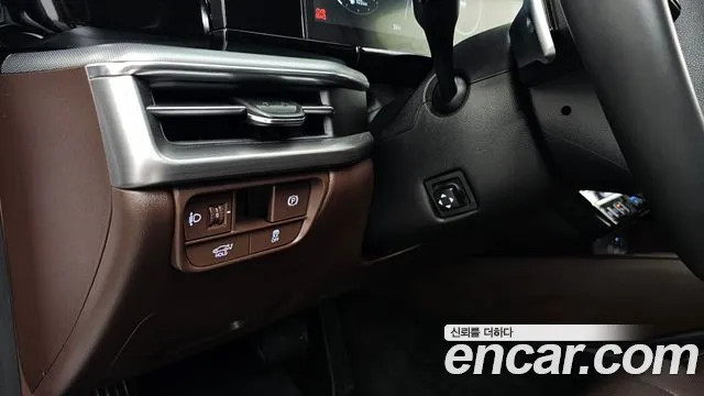 Hyundai Grandeur GN7 — Фото автомобиля 27